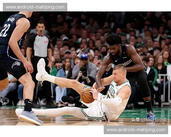 凯尔特人奎塔前场篮板积极 10个进攻篮板二次进攻得分显著